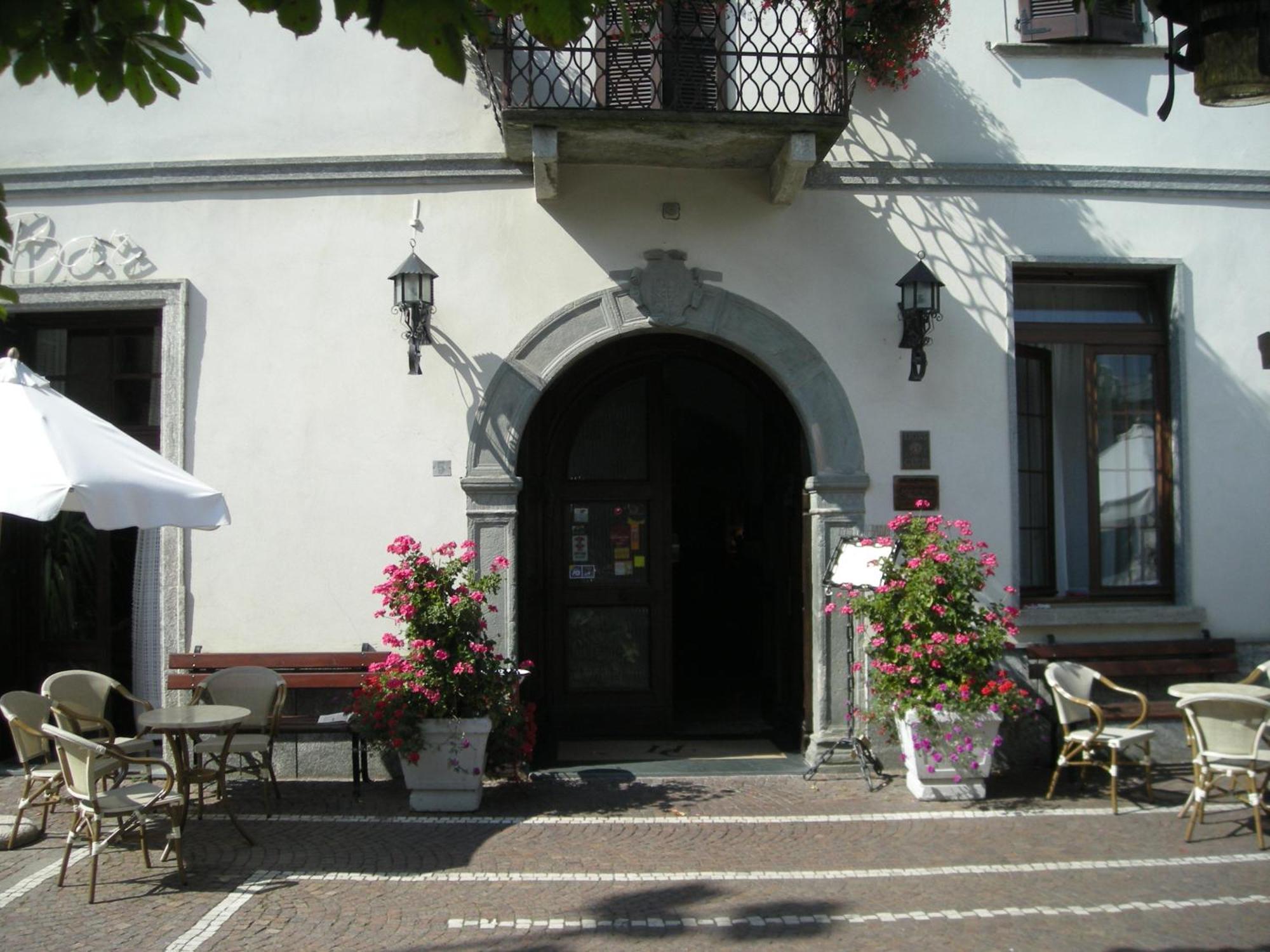Hotel Ristorante Combolo Teglio Exterior foto